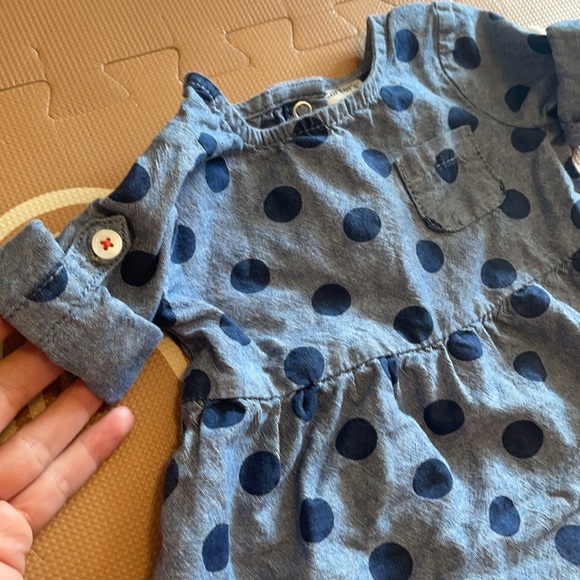 Two piece Carter’s set. - Picture 4 of 6